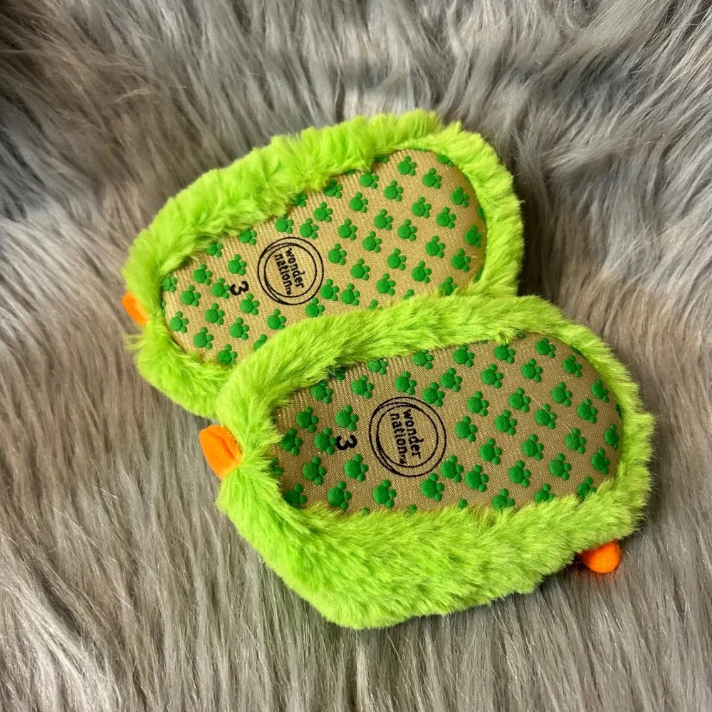 Wonder Nation Monster Claw‎ Feet Slippers Baby Boys Size 3 Green Fluffy Shoes